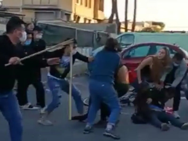 LA SOLIDARIETA’ DI CLASSE NON VERIFICA IL “PASS” SINDACALE